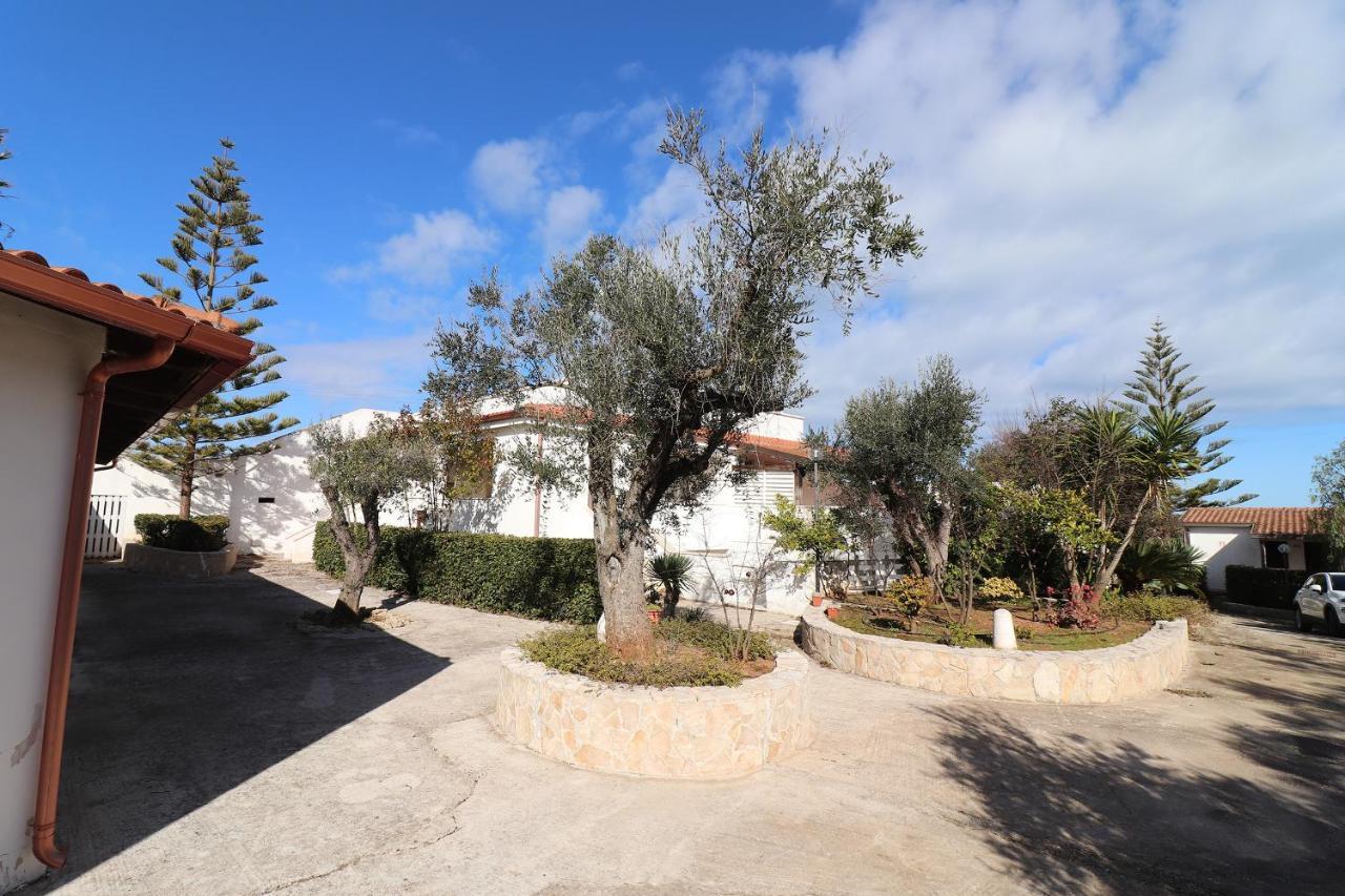 Torre Santo Stefano Aparthotel Otranto Buitenkant foto