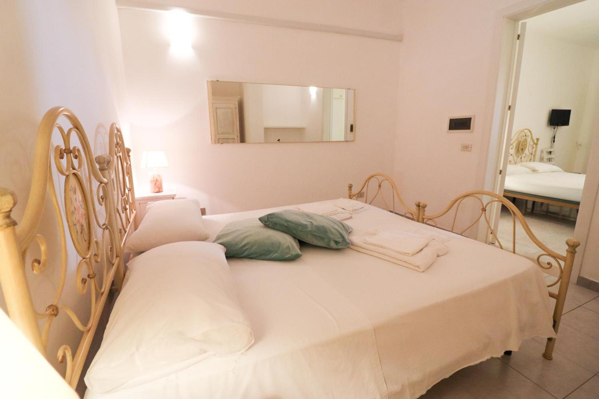 Torre Santo Stefano Aparthotel Otranto Buitenkant foto